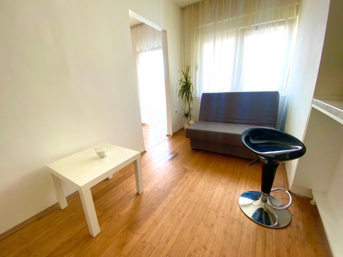 Apartment Town Place Mili